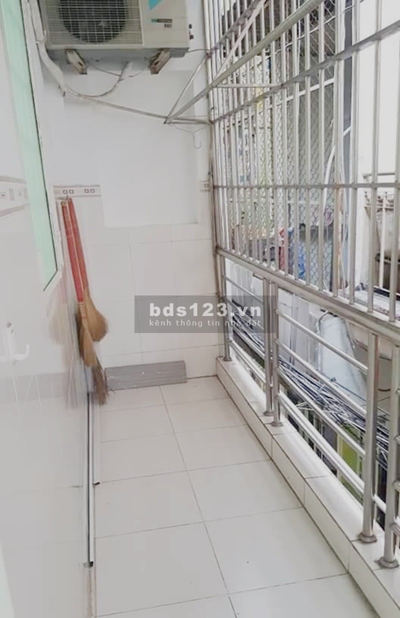 Nhà Lô Góc đường Ngô Quyền Q10, Sát Mặt Tiền, 2 Lầu 3PN Dọn Ở Ngay, 41m2, LH 0971243100