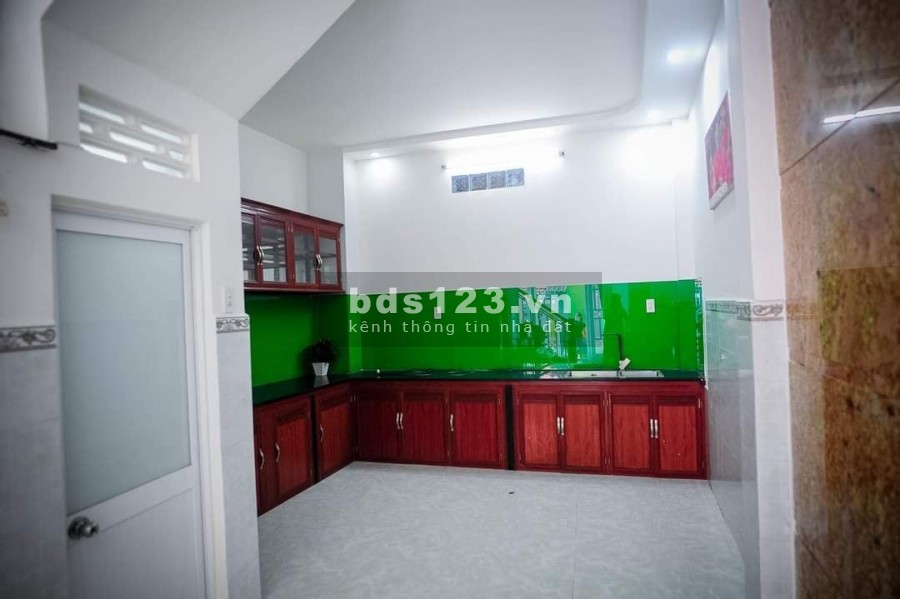 Bán nhà Vân Hồ, nguyên căn diện tích sử dụng 38m2, giá nhỉnh 3 tỷ, liên hệ 0367004822