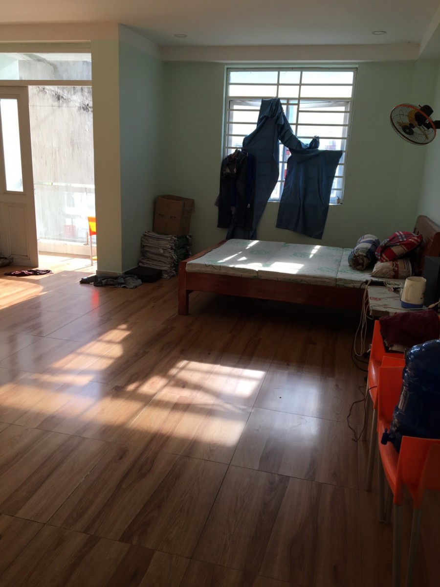 Chính chủ bán căn nhà nguyên căn mặt tiền vị trí đắc địa tại Quận 12, Hồ Chí Minh