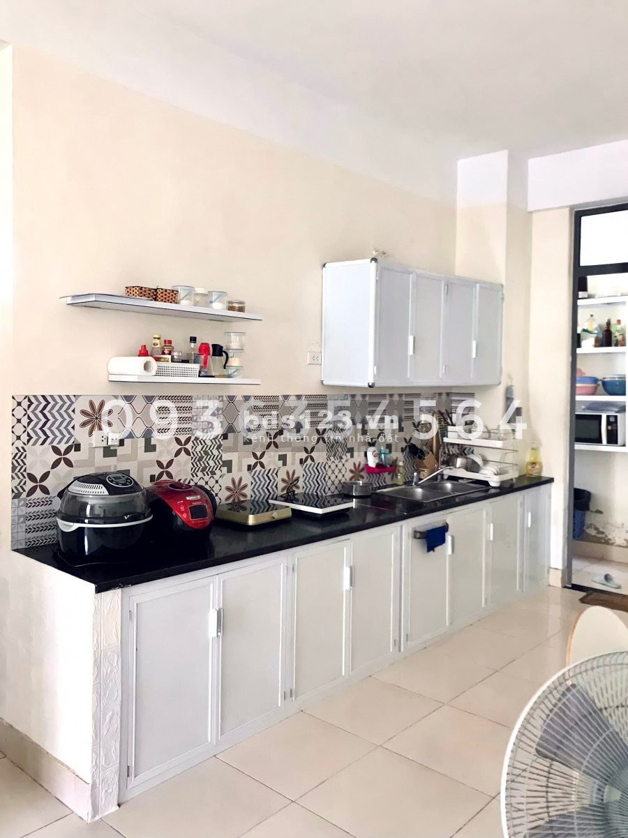 Chính chủ: VOV Mễ Trì Plaza căn góc 74m2, 1 tỷ 6x full nội thất, 3 ban công rộng (có gia lộc)