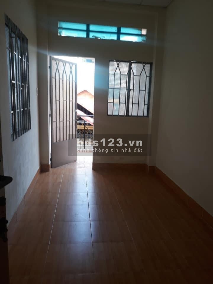 Bán nhà khu vực hiếm Nguyễn Văn Đậu 3 tầng đúc, giáp Quận Phú Nhuận, giá 2.1 tỷ