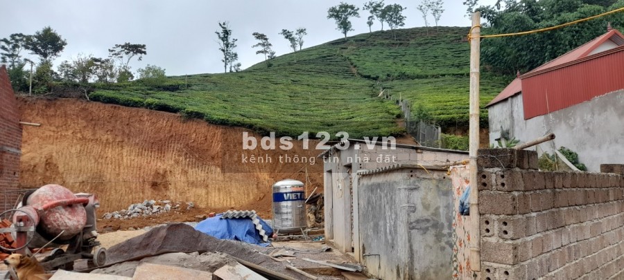 Bán lô đất ngay tại vị trí đắc địa,tiềm năng nhất TTNT Mộc Châu đã có sổ, lh 0985961926