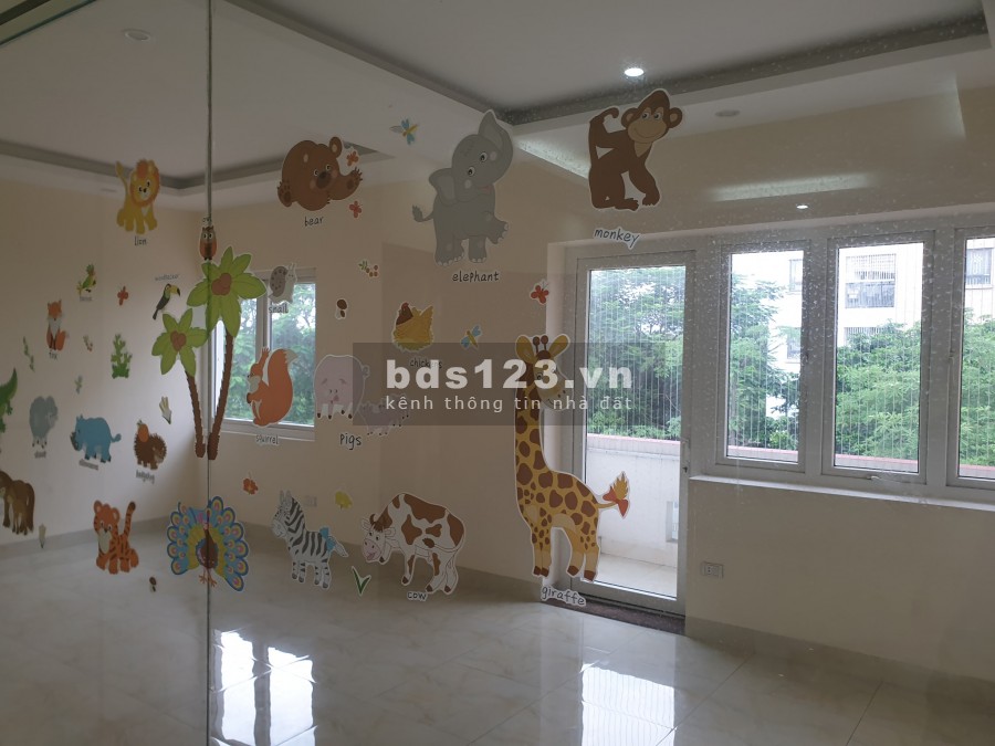 Bán biệt thự diện tích sử dụng 108m2 Ngọc Lâm, Long Biên, oto, 11 tỷ, lh 0818962345