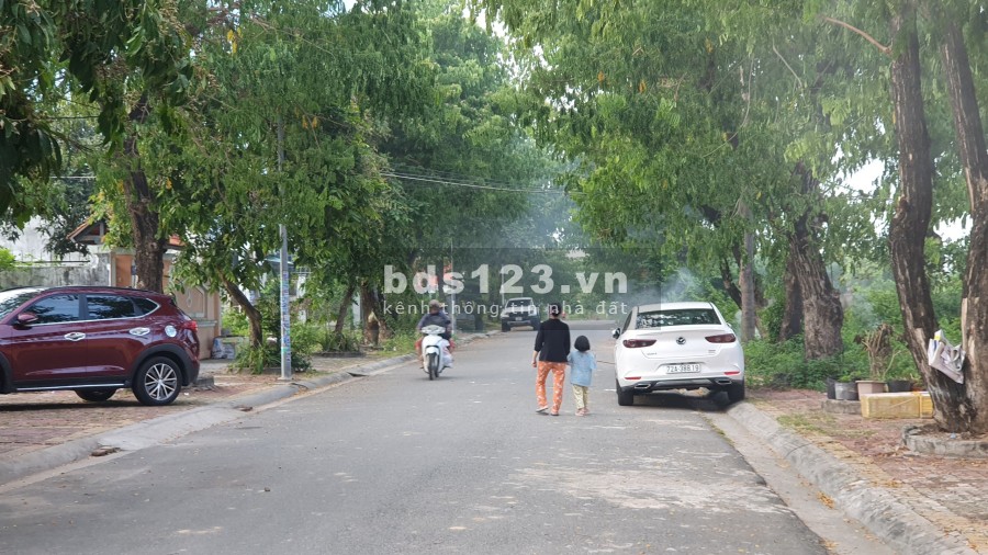 Cần bán gấp đất khu tái định cư tại thị trấn Long Điền, tỉnh BR-VT, giá 1.25 tỷ, bàn giao sổ ngay