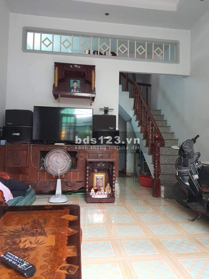 Nhà 2 tầng rộng rãi Tô Ký, Tân Chánh Hiệp, Quận 12 giá bán 2,9 tỷ sổ đỏ vuông vức, lhcc