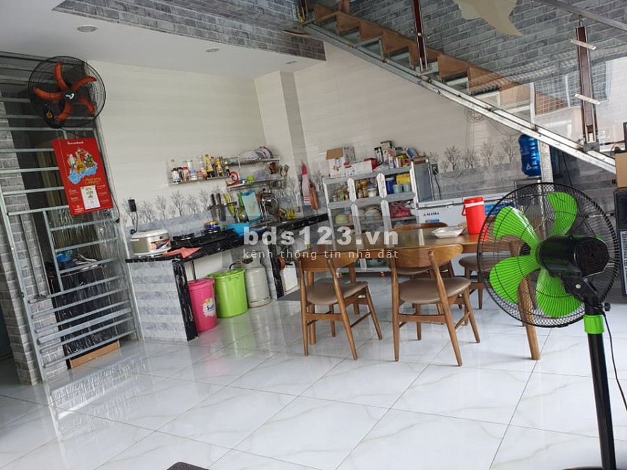 Chỉ với 45 triệu/m2 sở hữu ngay biệt thự phường 7 Quận 8 vị trí đắc địa, 3 tầng đúc kiên cố