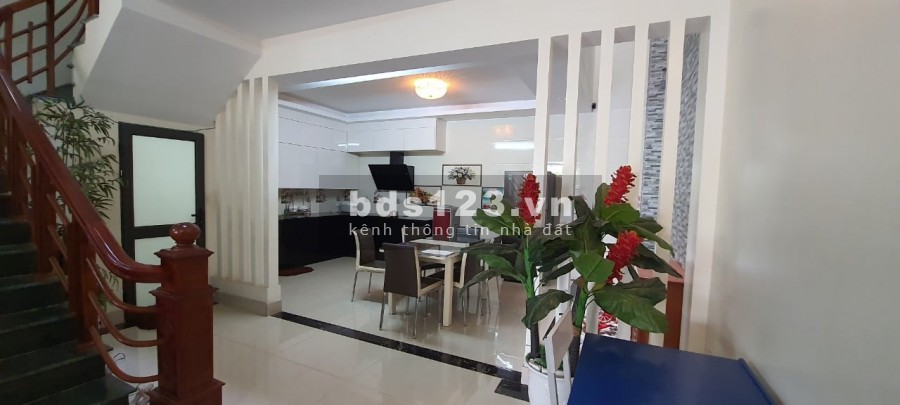 Cho thuê nhà 3 tầng Khai Quang, Vĩnh Yên, Vĩnh Phúc. liên hệ xem nhà 0988758886