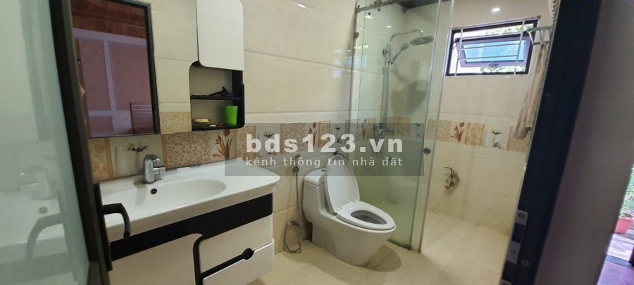 Cho thuê nhà 3 tầng Khai Quang, Vĩnh Yên, Vĩnh Phúc. liên hệ xem nhà 0988758886