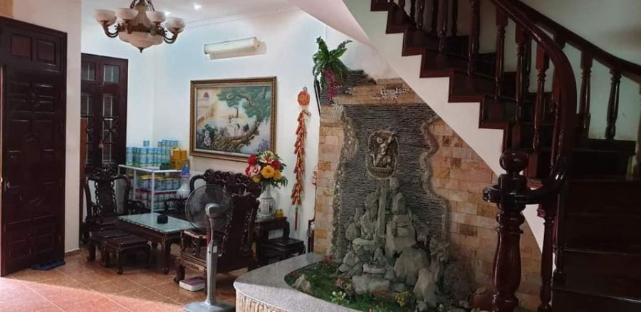 Biệt thự sân vườn Nguyễn Khang Cầu Giấy dt 135m2, 4 tầng, Mt 7,8m giá 11,8 tỷ, 80m ra phố