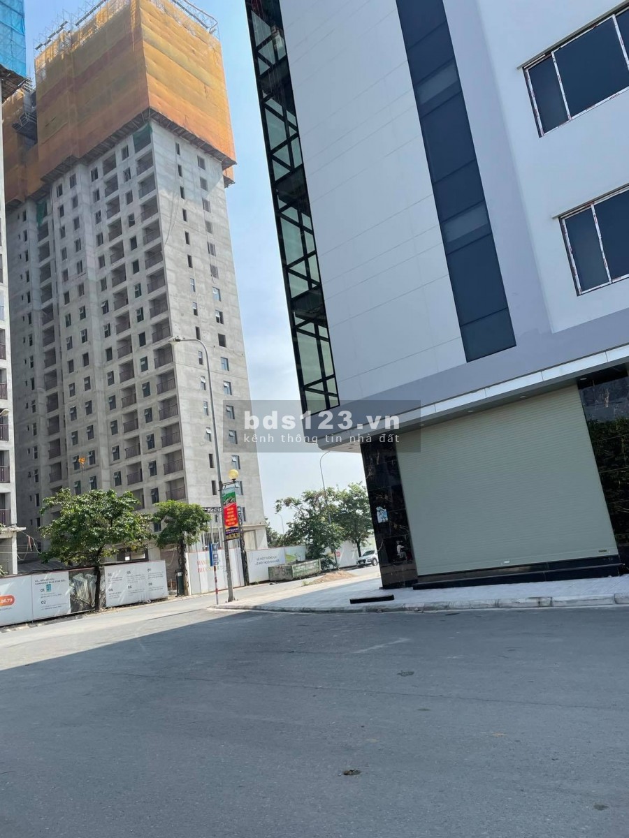 Bán đất Trâu Quỳ diện tích 54m2 Lô góc đường 15m Cửu Việt (khu quây tôn) Mtien 10m. 0982852808