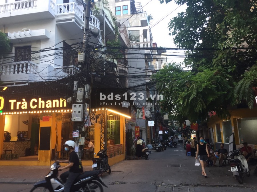 Cho thuê mặt bằng đẹp Đường rộng, oto tránh nhau, dân cư – sinh viên đông đúc