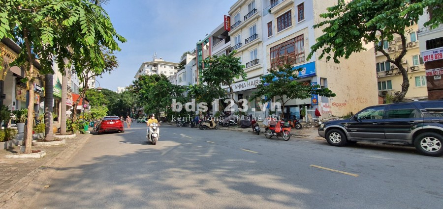 Cho thuê nhà phố Hưng Gia Hưng Phước Phú Mỹ Hưng đường lớn giá BỐN MƯƠI TRIỆU