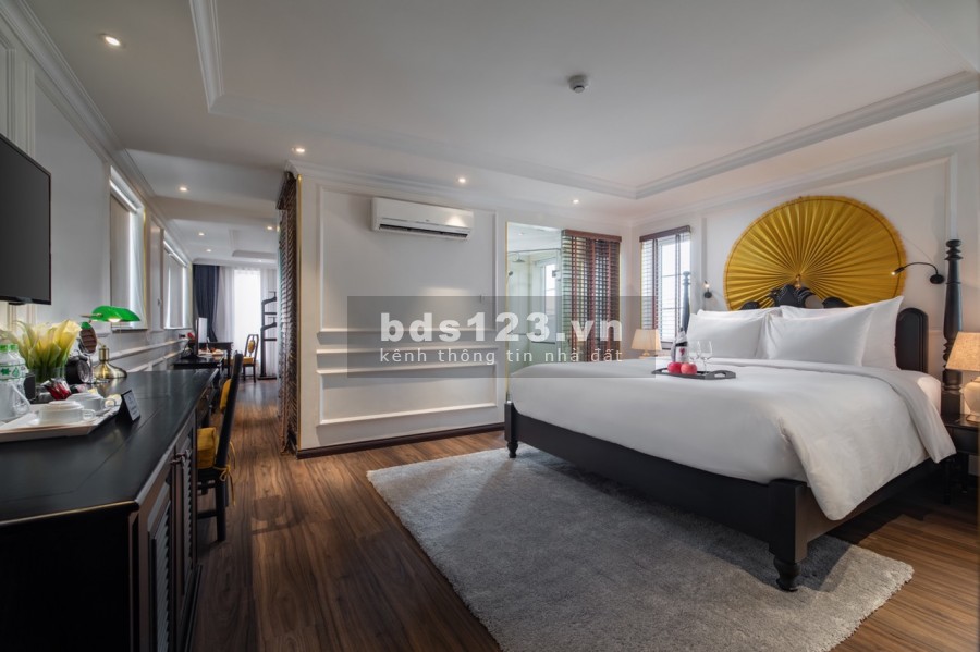 Bán cắt lỗ Khách sạn My Boutique giá covit tại Sapa Lào Cai diện tích sử dụng 175m2
