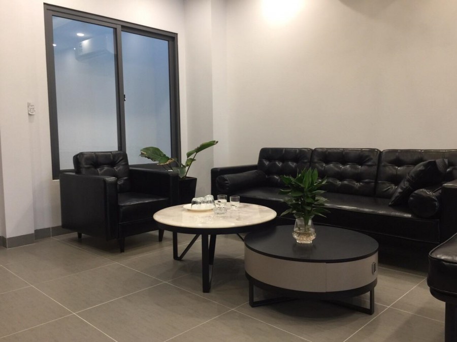 Căn hộ 10 Phòng, dòng tiền trên 100triệu/t Xuân Diệu 83m x 7 tầng, giá 19 tỷ