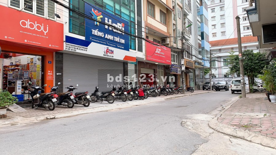 Bán đất phố Thiên Hiền, lô góc, ô tô tránh, vỉa hè, dt 80m2 x MT 16m, giá thương lượng