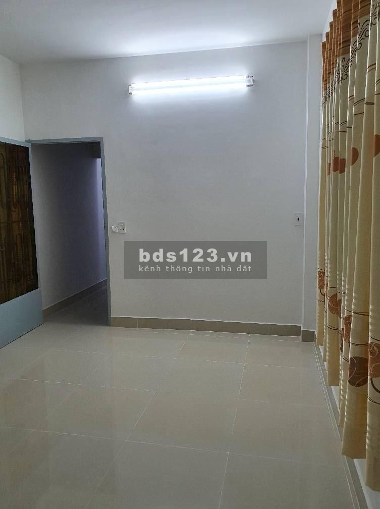 Bán nhà nở hậu Cô Giang, phường 2, Quận Phú Nhuận, 40m2 (4x10.2), 4 tầng, chỉ 5.6 tỷ