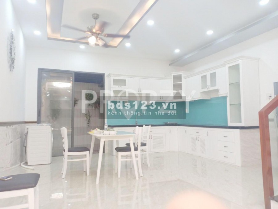 Cho Thuê Nhà NC 1 Trệt 2 Lầu Có Sân Thượng Đường Nhựa Thông Thoáng Xã Phước Kiển, Huyện Nhà Bè