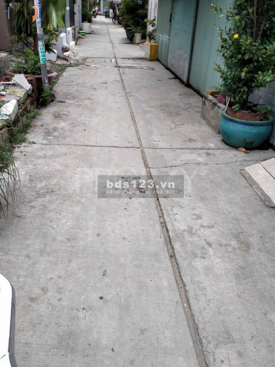 Bán đất hẻm xe hơi mặt tiền 4m, thuận tiện xây dựng giá bán chỉ 3.8 tỷ, khu dân trí cao
