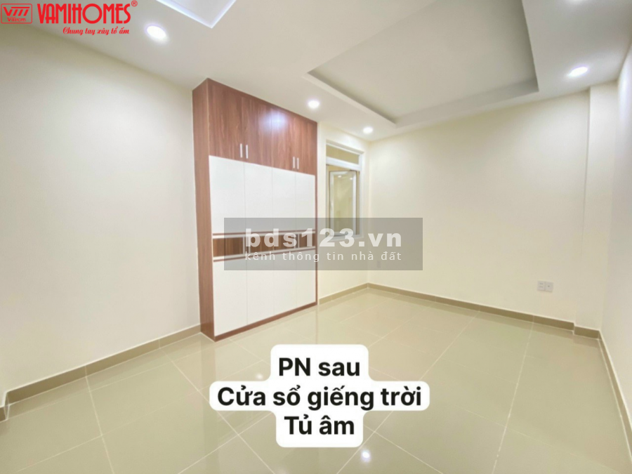 Bán Nhà Gần Vincom Trung Tâm Quận Thủ Đức, thiết kế hiện đại, sang trọng, giá thương lượng