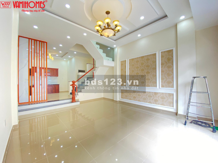 Bán Nhà Gần Vincom Trung Tâm Quận Thủ Đức, thiết kế hiện đại, sang trọng, giá thương lượng
