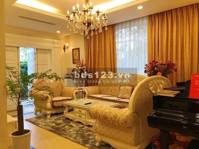 Bán nhà Nguyễn Văn Cừ ngõ thông thoáng ô tô tải tránh dt 68m2, 5 tầng, giá bán 6.2 tỷ