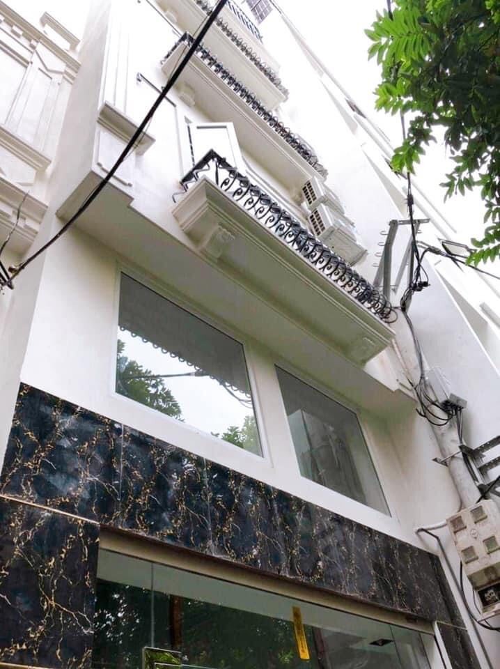 Nhà mới Quan Nhân, Thanh Xuân dt 33m2, 5 tầng, giá 4.45 tỷ gần hồ, ngõ rộng thoáng sáng