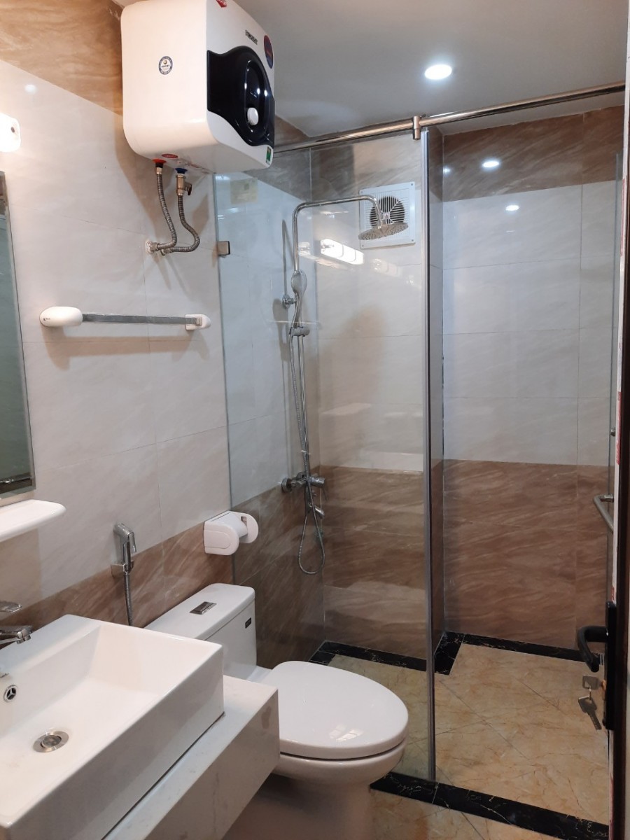 Bán nhà mặt phố Đền Lừ Mai Động 48m2 6 tầng thang máy 3 làn ô tô kinh doanh giá 10,7 tỷ