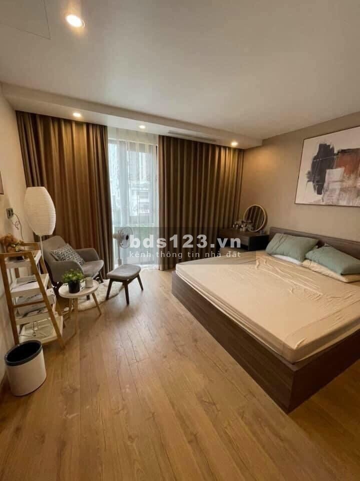Bán nhanh nhà Mễ Trì Thượng, ngõ thông ô tô tránh 20m, dtsd 51m2, 5 tầng, lh 0978996965