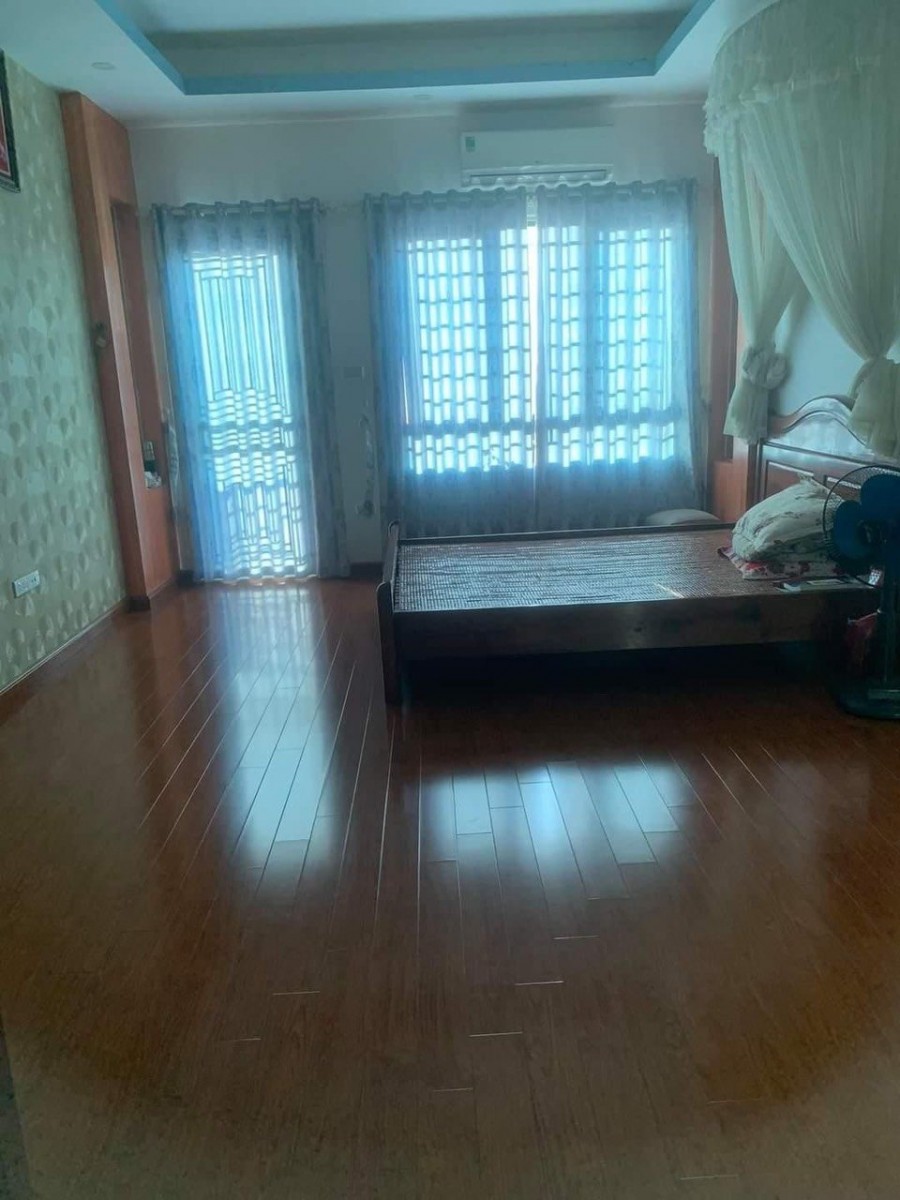 Bán nhà đẹp hiếm có mặt phố Trung Văn Nam Từ Liêm ô tô dt 42m2, 6 tầng, mt 4m nhỉnh 7 tỷ