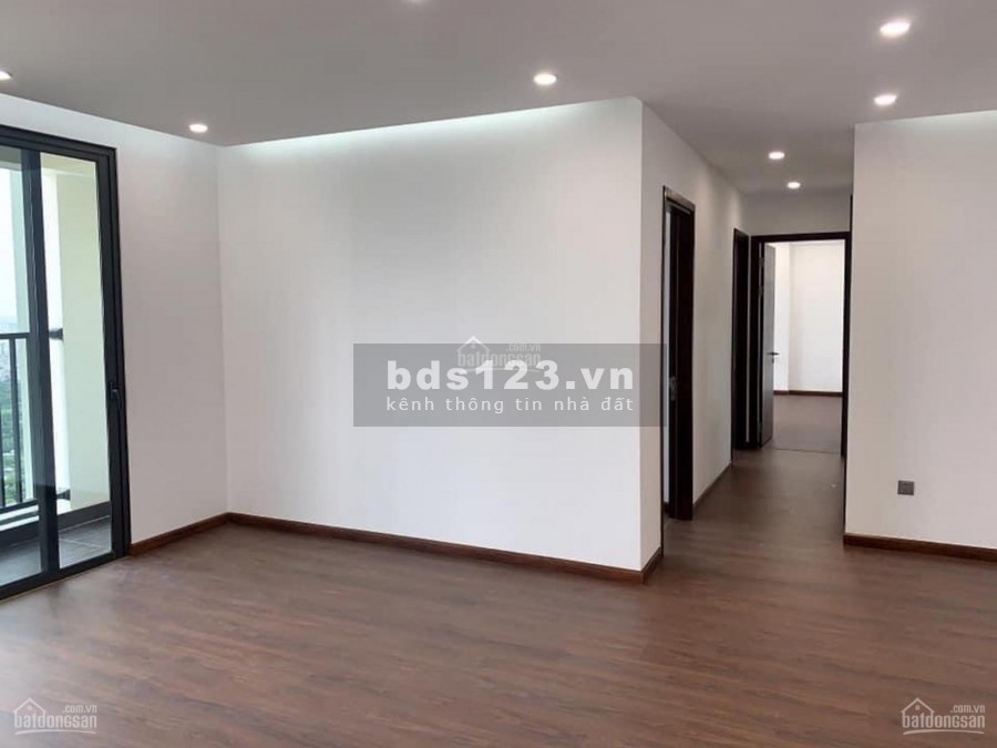Cần bán gấp trong tháng CH 6th element, 95,4m, 2PN, 2WC, tầng 20 ban công hướng Nam view thành phố