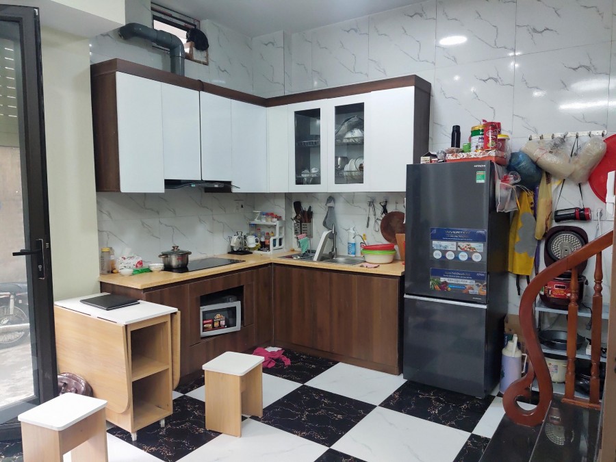 Nhà phố ngọc trì, ô tô đỗ cửa, ngõ thông tứ phía, nhỉnh 2 tỷ liên hệ chính chủ 0975298892