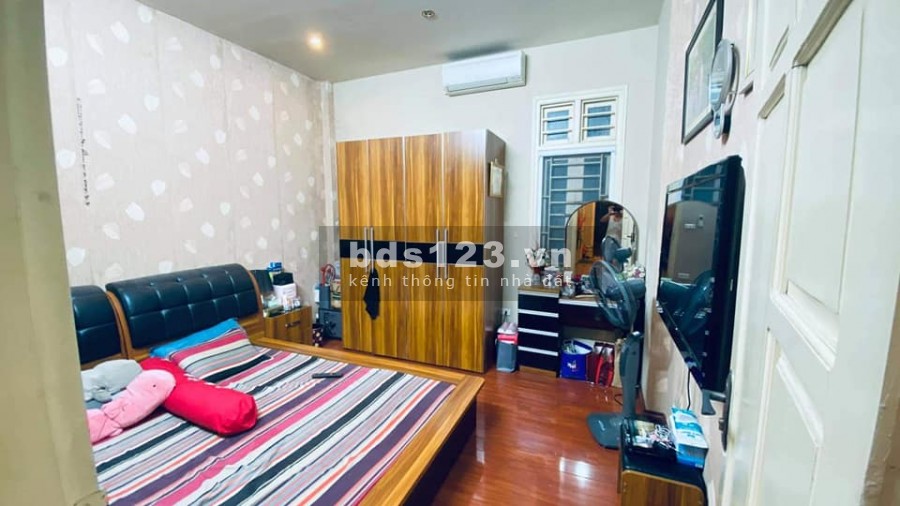 Bán nhà đẹp Lạc Trung gara ô tô 5 tầng diện tích sử dụng 57m2 giá bán nhỉnh 8 tỷ