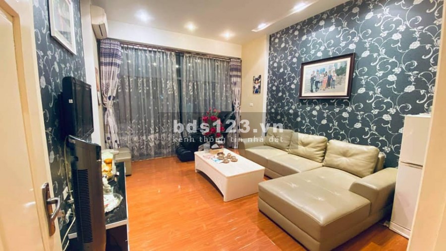 Bán nhà đẹp Lạc Trung gara ô tô 5 tầng diện tích sử dụng 57m2 giá bán nhỉnh 8 tỷ