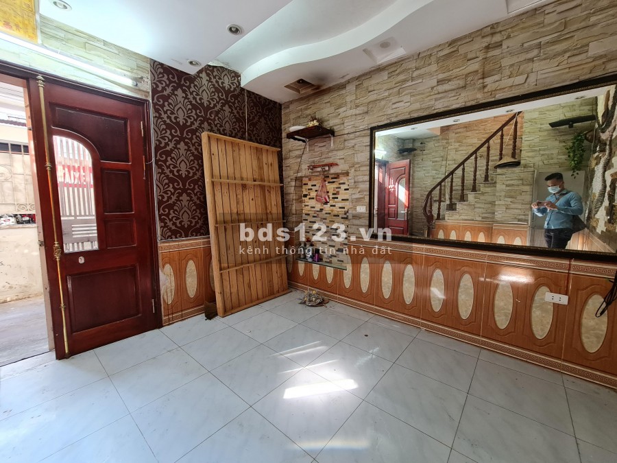 Bán Nhà Minh Khai diện tích sử dụng 25m2, mặt tiền 5m, giá chào 1,9 tỷ hỗ trợ vay ngân hàng
