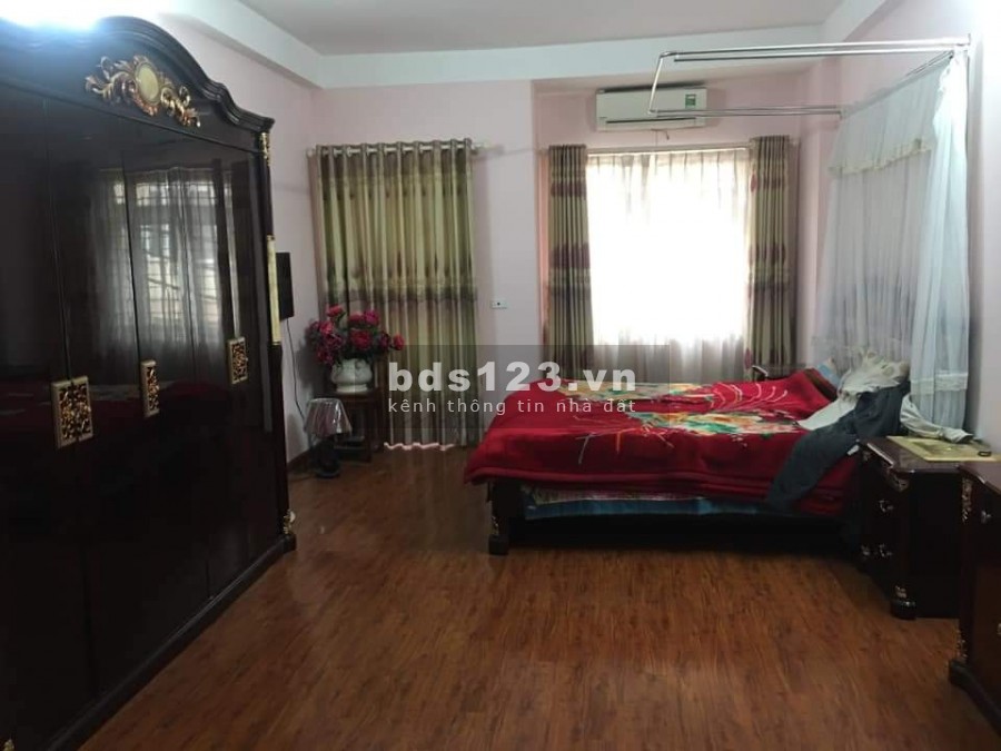 Bán nhà mặt phố Nguyễn Khang 55m2 MT 5.8m Ô tô KD giá 11 tỷ Lh 0386380199