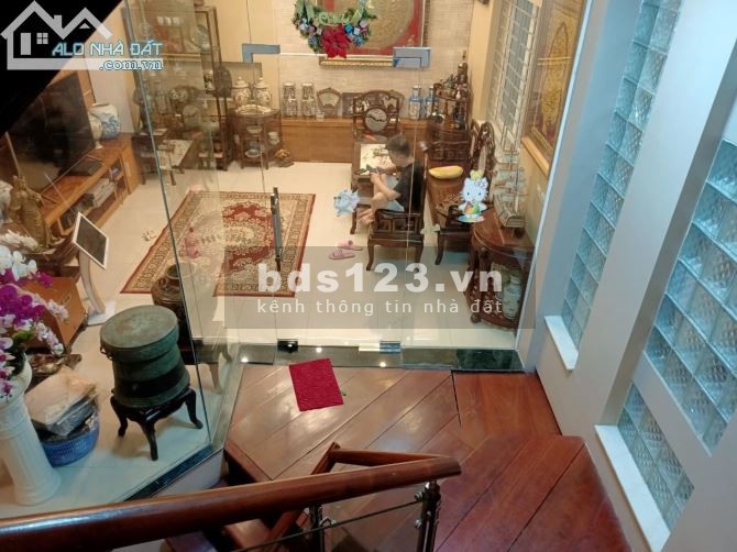 Chính chủ cần bán gấp nhà phố Nguyễn Viết Xuân, kd ô tô vào nhà dt 85m2, gia chỉ 13.5 tỷ