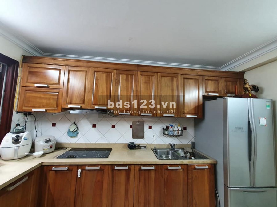 Cần tiền kinh doanh bán nhà Dương Quảng Hàm, diện tích 40m2, 4 tầng, giá bán 4.25 tỷ