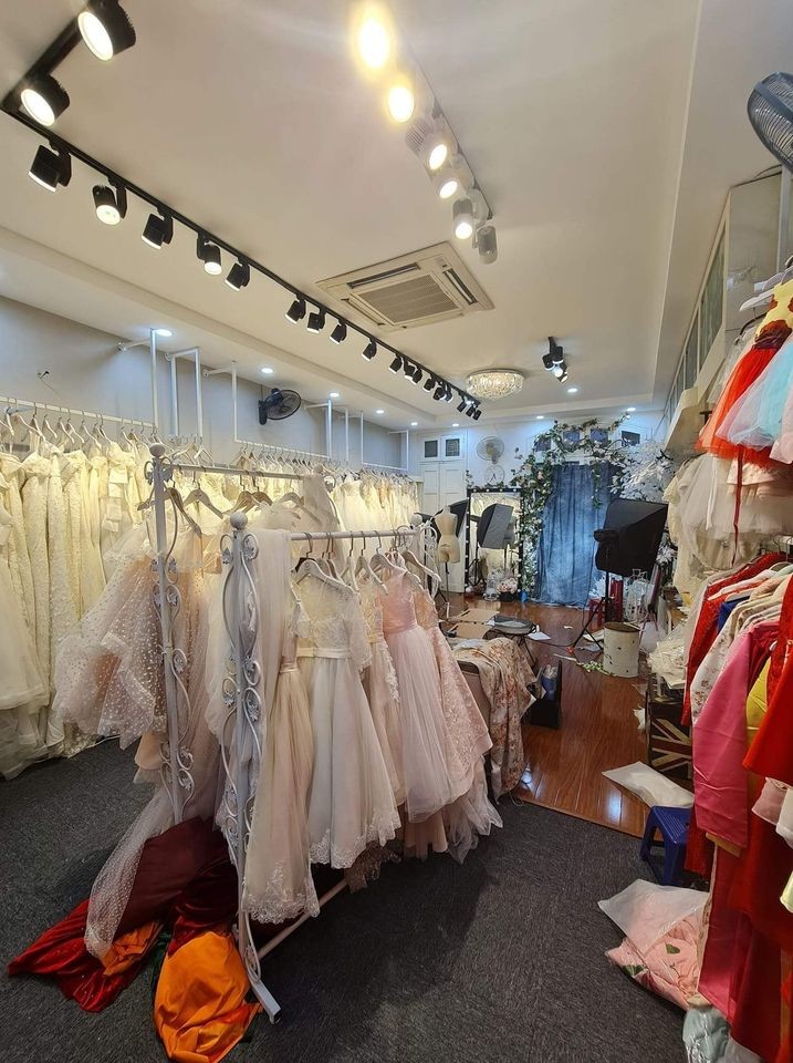 Mặt phố Thái Hà diện tích rộng, phố Thương Mại, doanh thu. 1.5 tỷ/năm nguyên căn 6 tầng