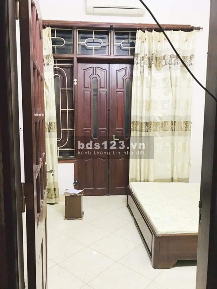 Nhà Bùi Xương Trạch dtsd 40m2 giá 5.4 tỷ đường ô tô đỗ kinh doanh văn phòng, giá tốt