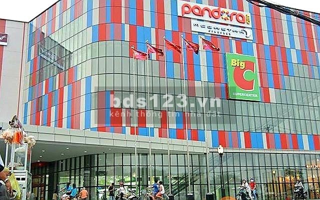 Nhà rộng rãi, hẻm ô tô. Cạnh Siêu Thị BigC Trường Chinh giá bán 3,5 tỷ sổ đỏ chính chủ