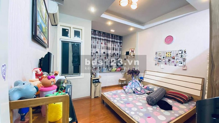 Bán nhà đẹp Lạc Trung gara ô tô 5 tầng diện tích sử dụng 57m2 giá bán nhỉnh 8 tỷ