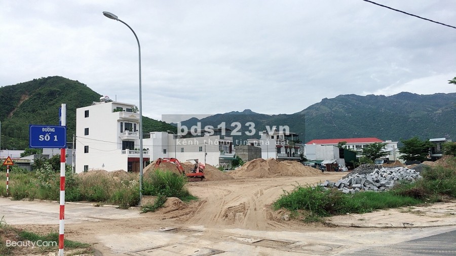 Đất nền Tái định cư Hòn Rớ 2, đã có sổ đỏ, đất cực đẹp giá chỉ 14 triệu/m2 bàn giao ngay