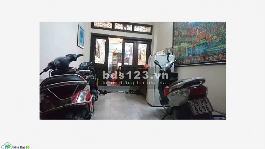 Ngõ thông ra hồ ô tô đỗ cửa giá bán 2.63 tỷ phố Định Công, sổ phân lô, chủ cất két