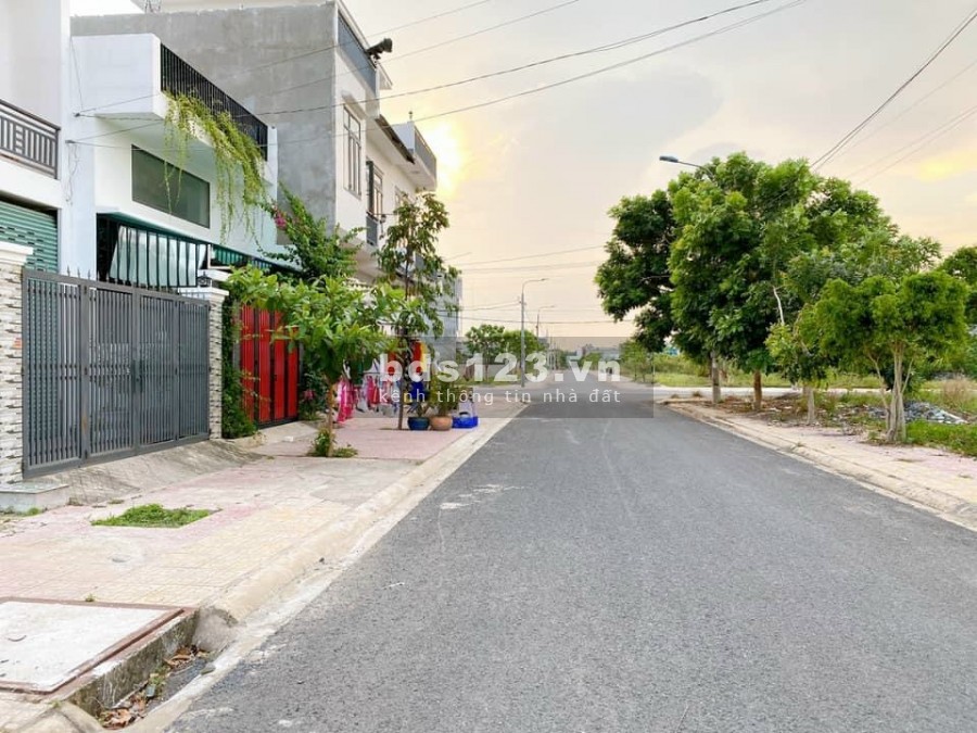 Bán Đất Đường Võ Nguyên Giáp. Phước Tân. Biên Hòa diện tích 100m2, giá bán 1.2 TỶ