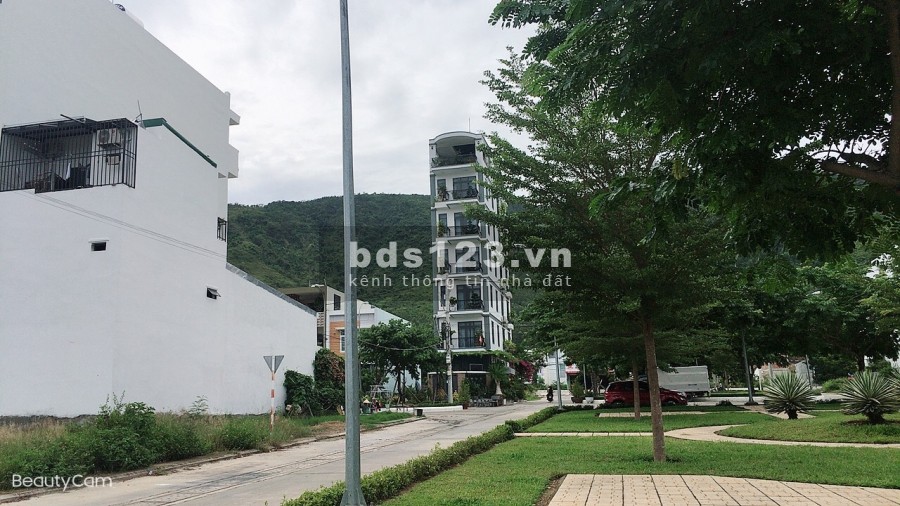Đất nền Tái định cư Hòn Rớ 2, đã có sổ đỏ, đất cực đẹp giá chỉ 14 triệu/m2 bàn giao ngay