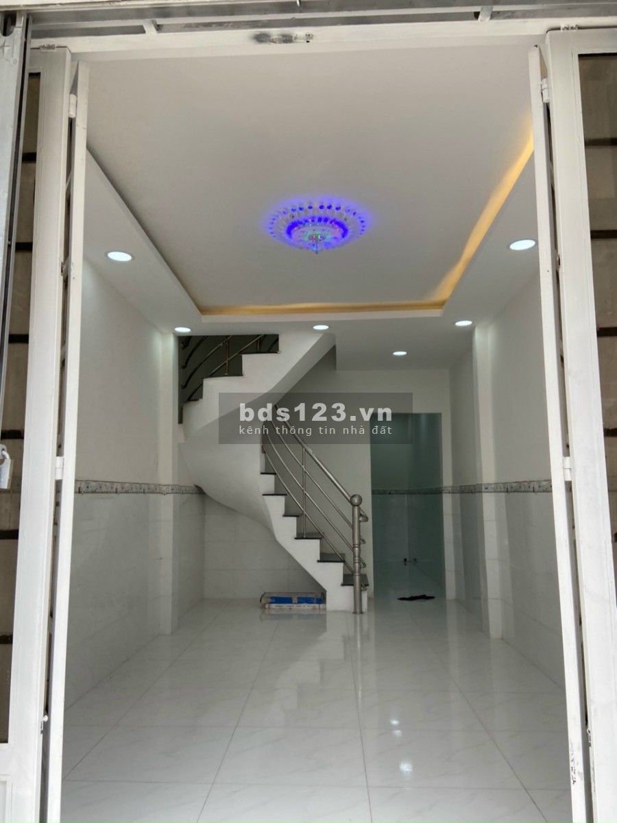 Bán nhà hẻm đường Kha Vạn Cân, phường Linh Chiểu, Thủ Đức. 1 trệt 1 lầu. 3,250 tỷ. 37m2