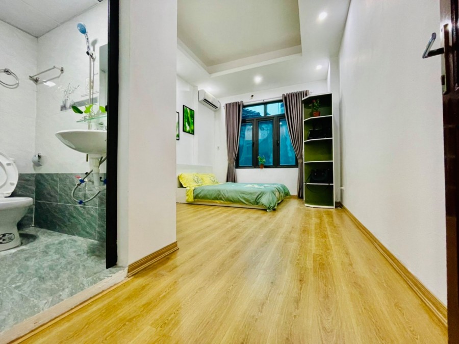 Chỉ 5.9 tỷ nhà 6T 62m phố Lê Trọng Tấn Hoàng Mai oto đỗ cửa CCMN kinh doanh cho thuê