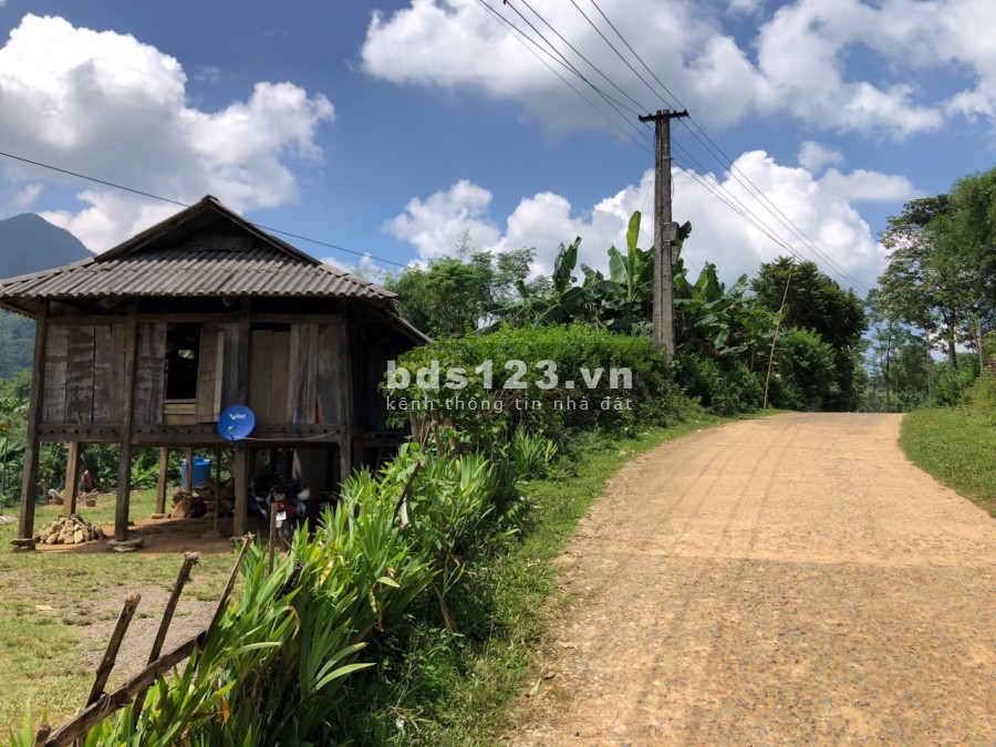 Bán lô đất rẻ đẹp với tổng diện tích dtsd 3500m2 tại Mỹ Hoà, Tân Lạc, lh 0833066663