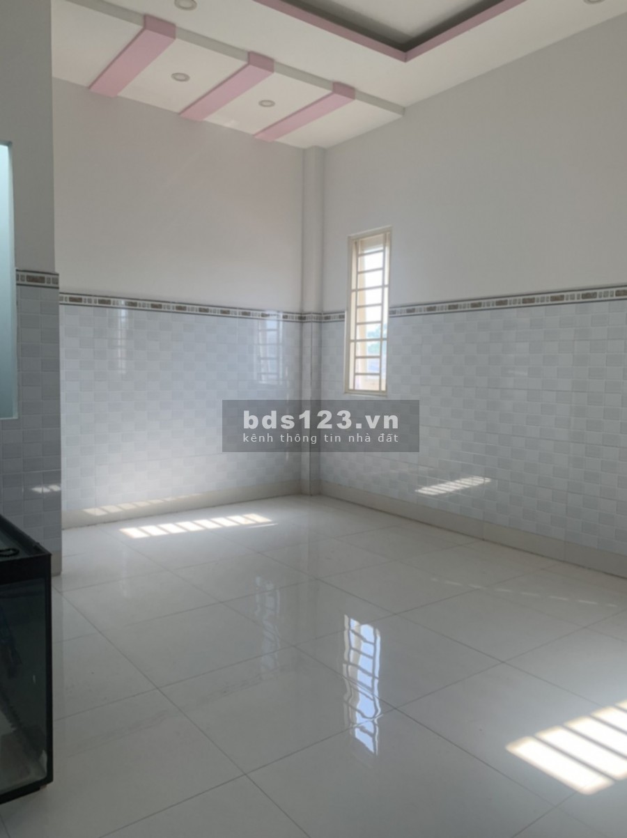 Bán nhà 1 trệt, 1 lầu đúc tại Đặng Thúc Vinh, giá bán 2.55 tỷ, diện tích công nhận 53m2
