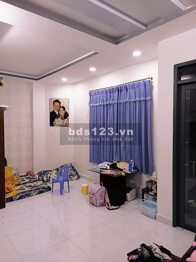 Tôi muốn bán nhà 56m2, 4 Tầng, HXH, Hồ Đắc Di, Tân Phú.